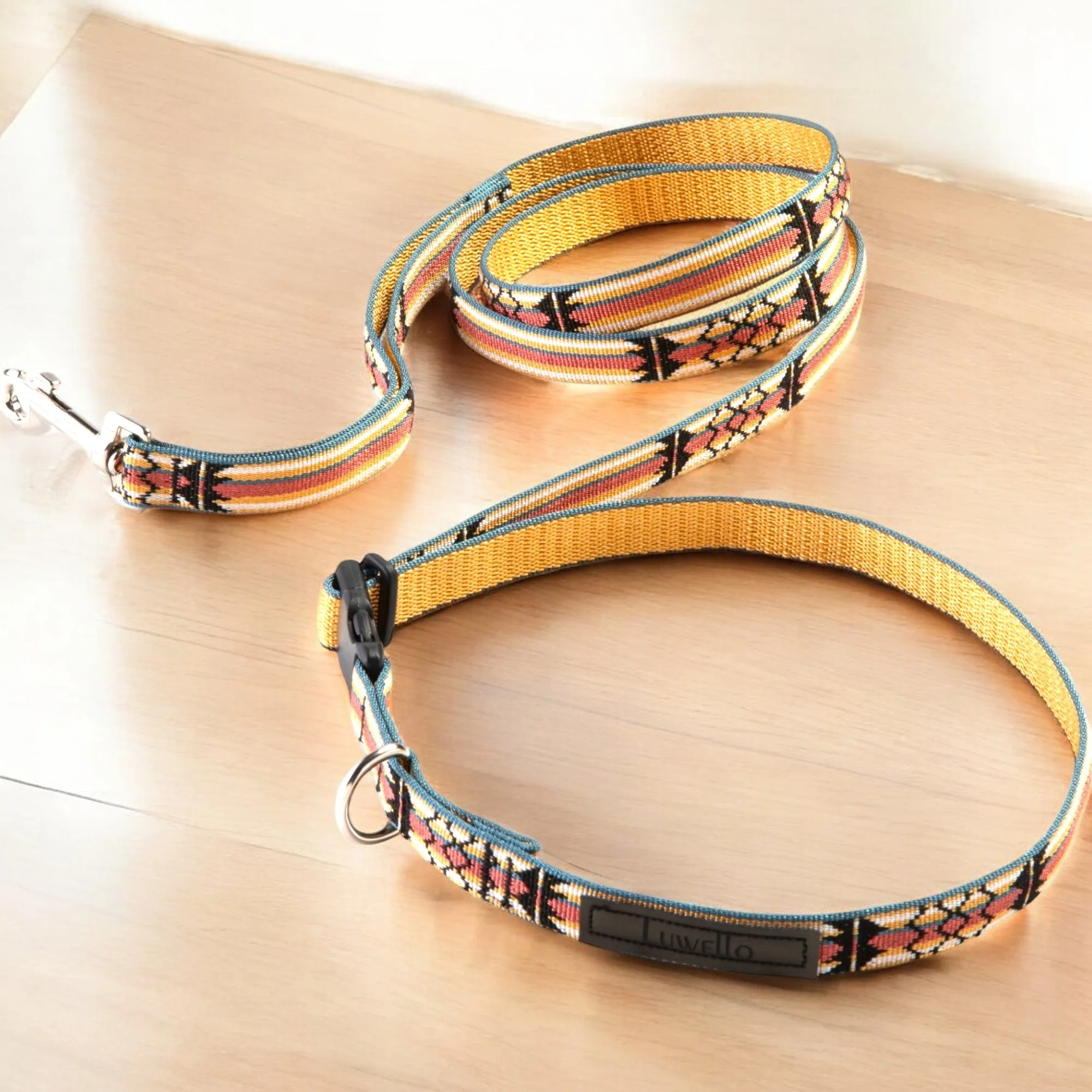 Adjustable Hands-Free Leash
