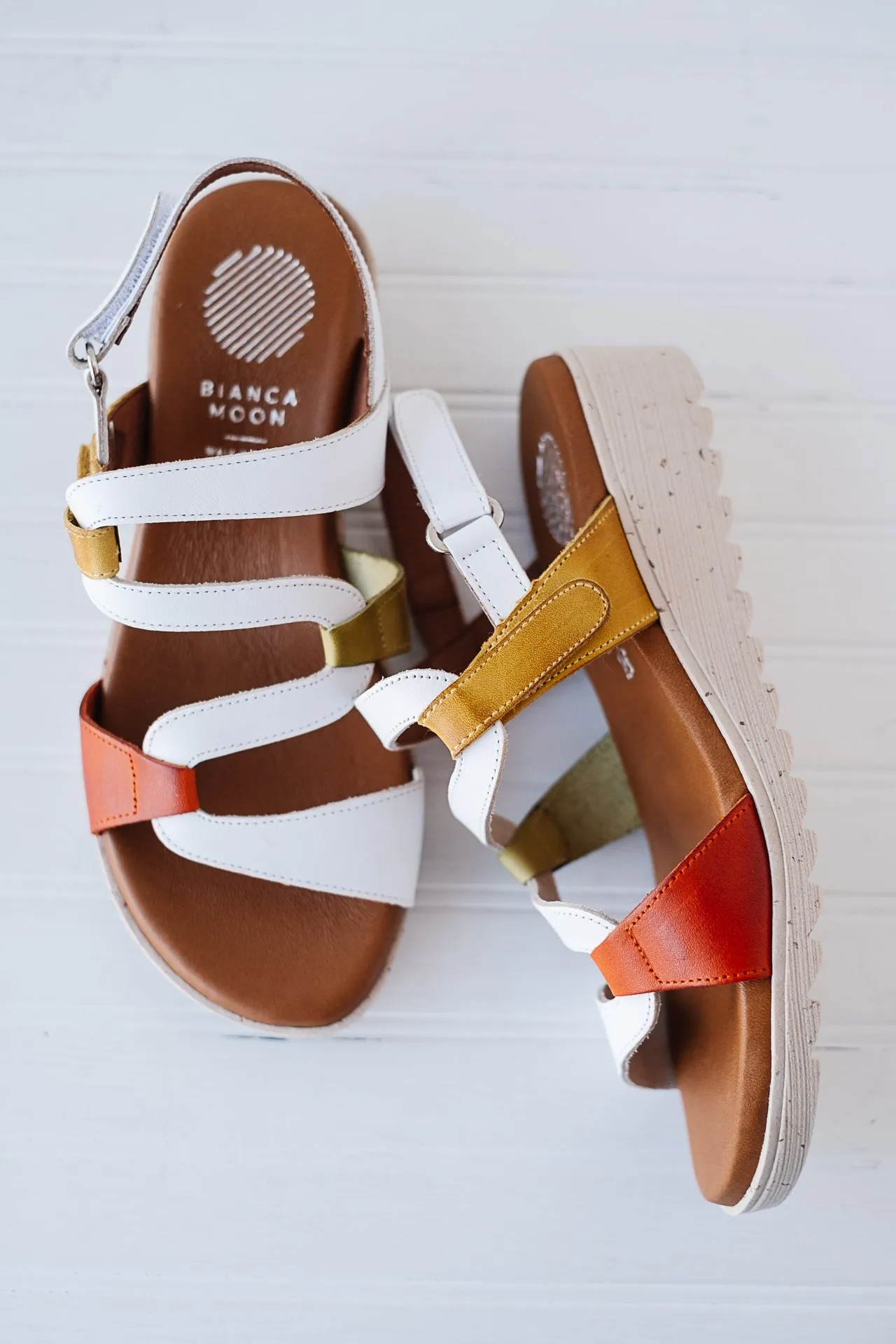 Bianca Moon Libertad 1683 Sandal White*