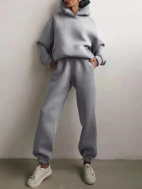 BRIONA | Hoodie and Joggers Set for Women