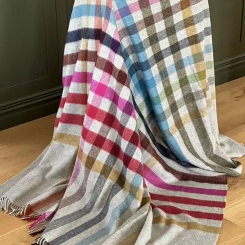 Henley Merino Wool Throw 185x140cm in grey, multi