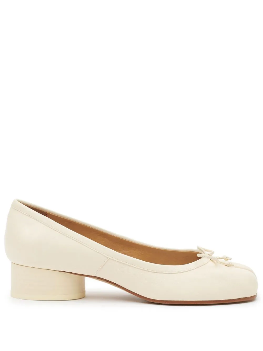 Leather ballerina pumps
