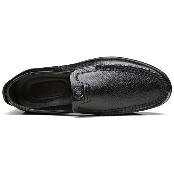 Men Large Size Cow Leather Soft Sole Casual Shoes