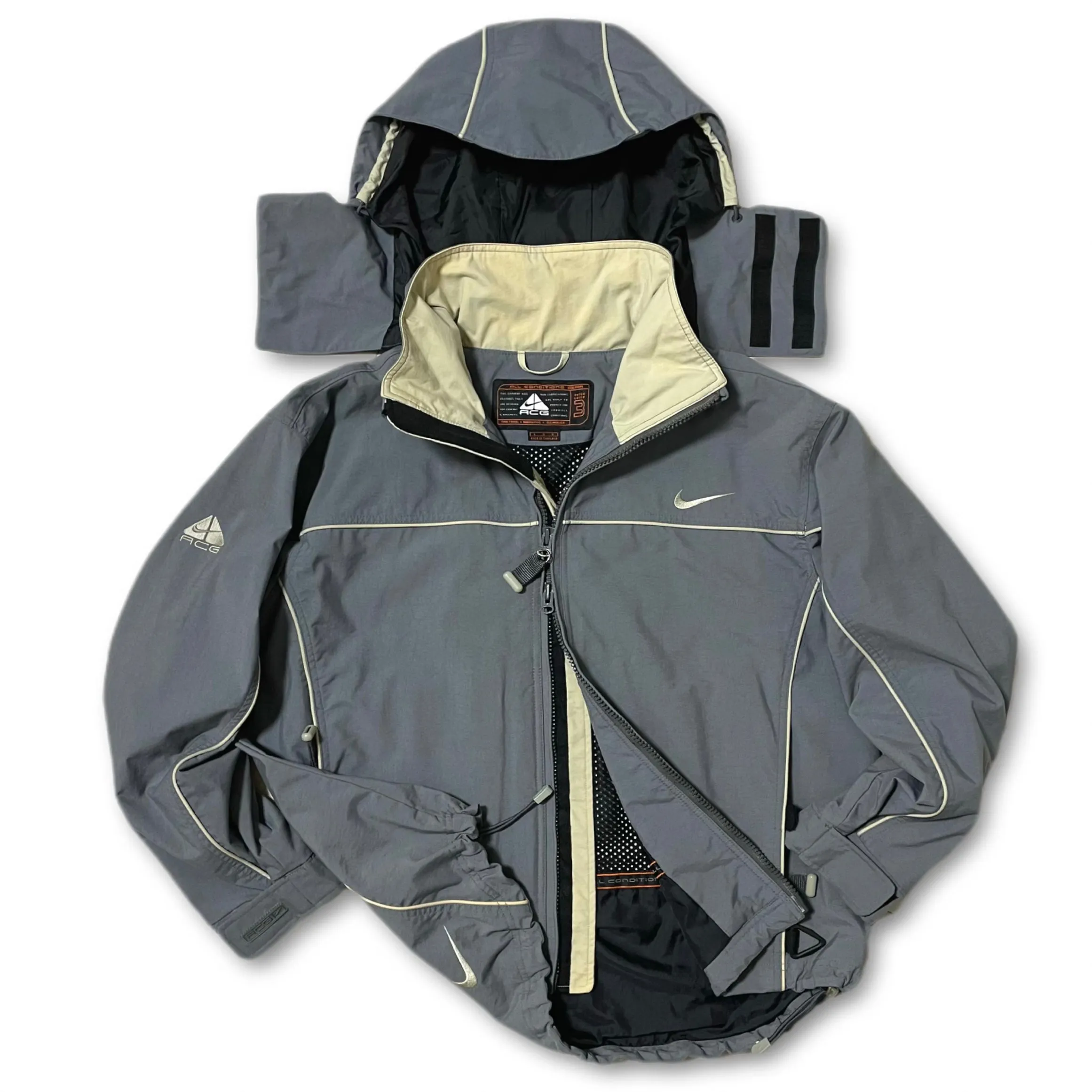 NIKE ACG OUTER LAYER 3 Mountain Jacket