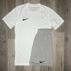 Nike Dri Fit Set - Tee & Shorts - White / Grey