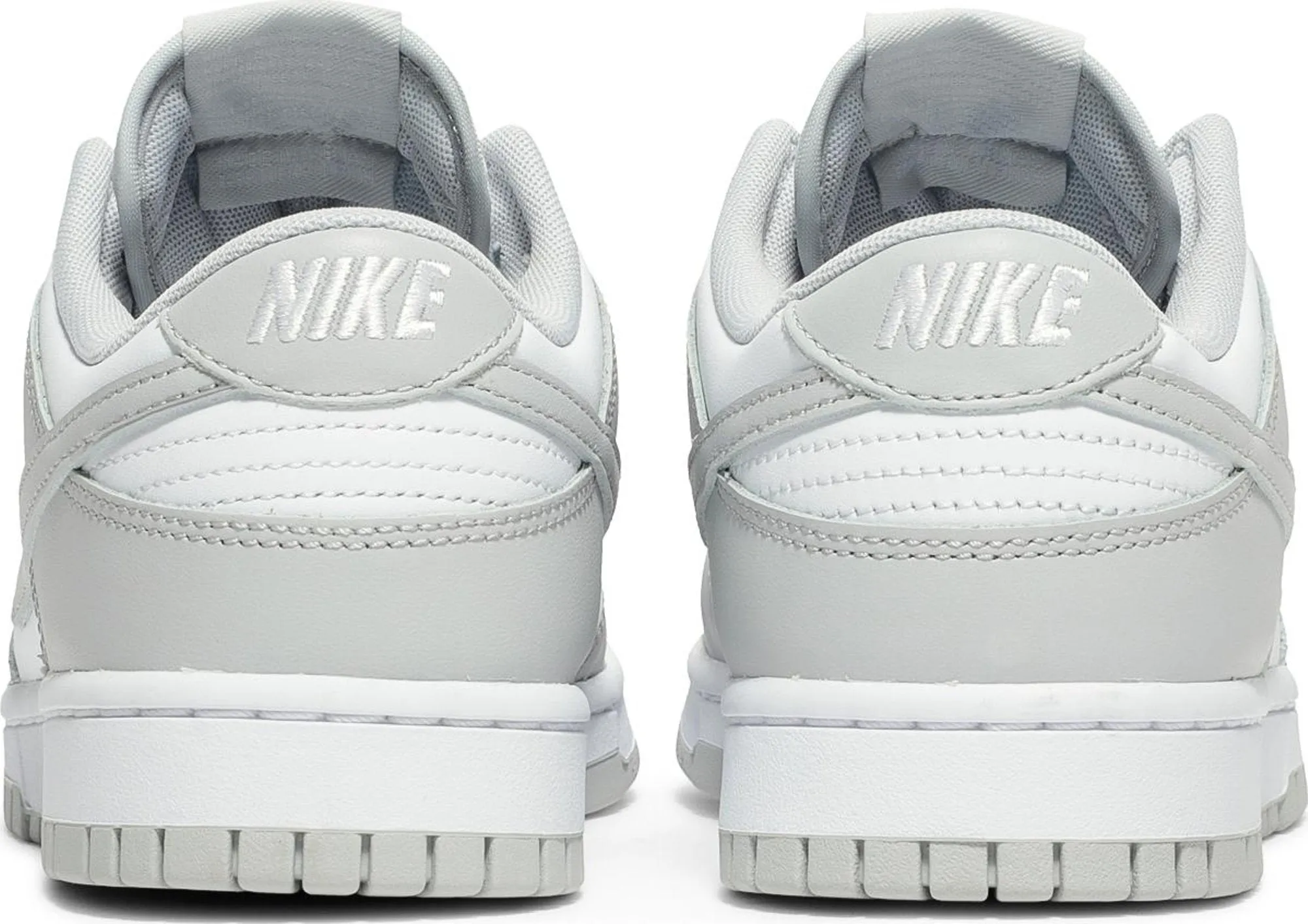 Nike - Dunk Low Retro Sneakers - Grey Fog