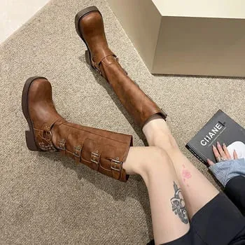 Riza | Retro Brown Boots with Buckle Detail