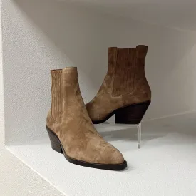 Rowe Boots - Coffee Suede