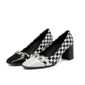 Women's Square Toe Bicolor Shallow Block Heel Pumps